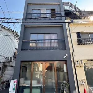 ゲストハウス ホステル今鶴 四人部屋 402号室, 大阪市